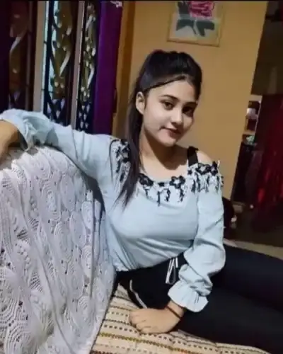 Escorts Service In Raina