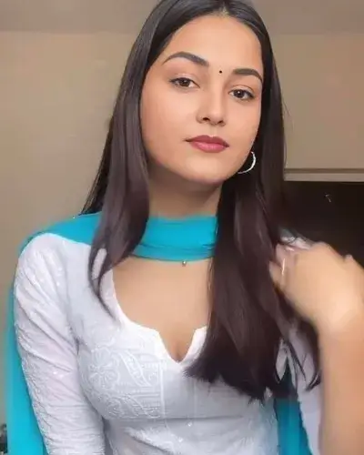 Escort In Raina